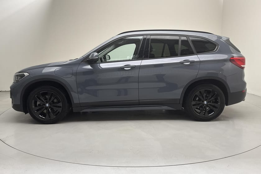 Bild 2 av BMW X1 xDrive25e