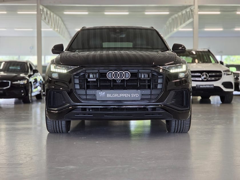 Bild 2 av Audi Q8 50 TDI quattro