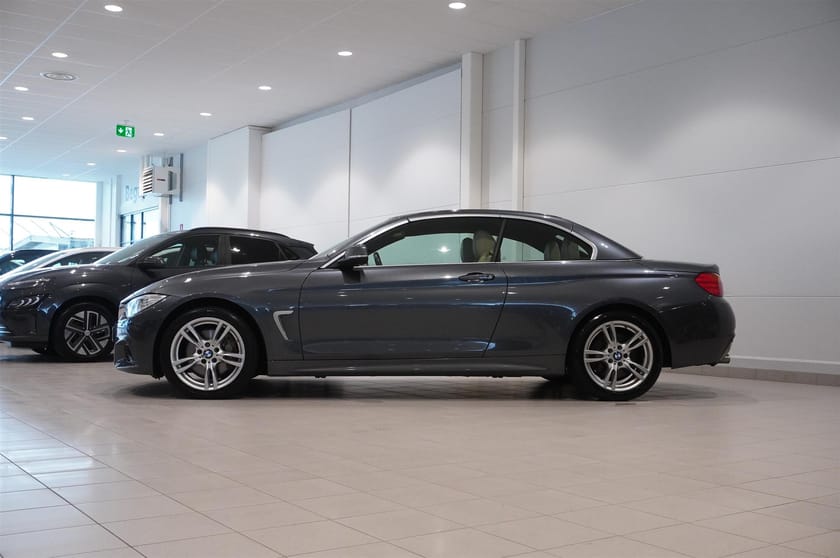 Bild 4 av BMW 435d xDrive Convertible