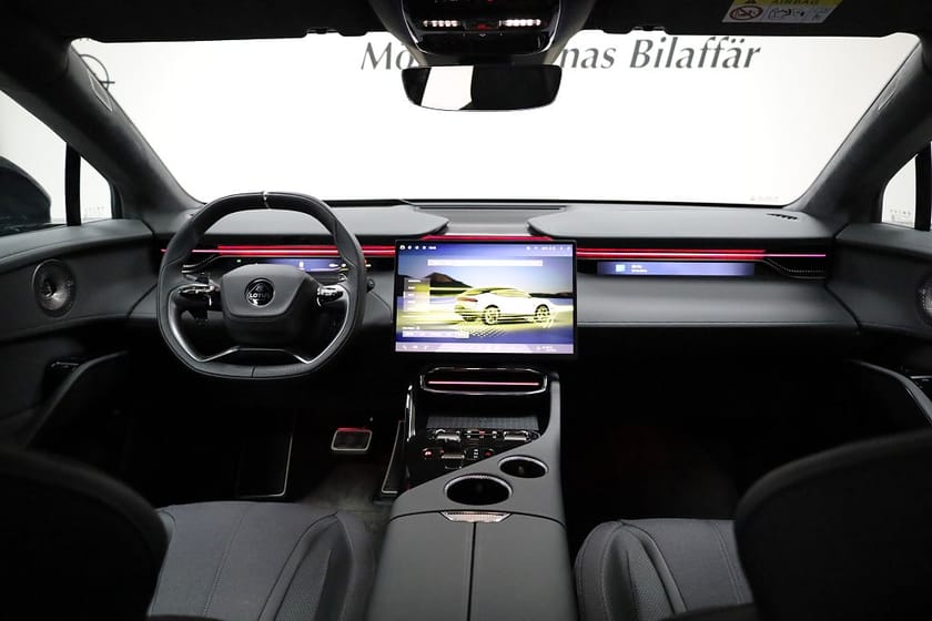 Bild 3 av Lotus Eletre
