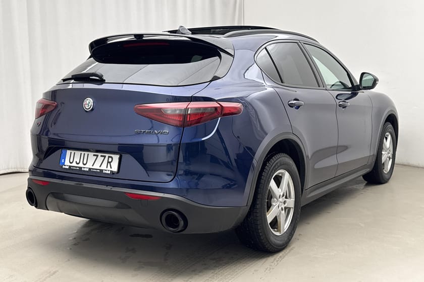 Bild 3 av Alfa Romeo Stelvio