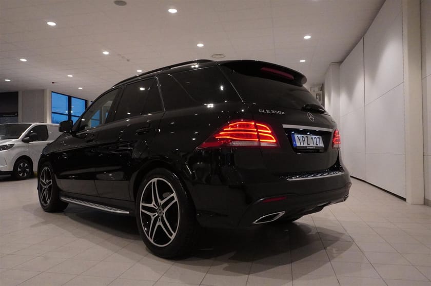 Bild 4 av Mercedes-Benz GLE 350 d 4MATIC