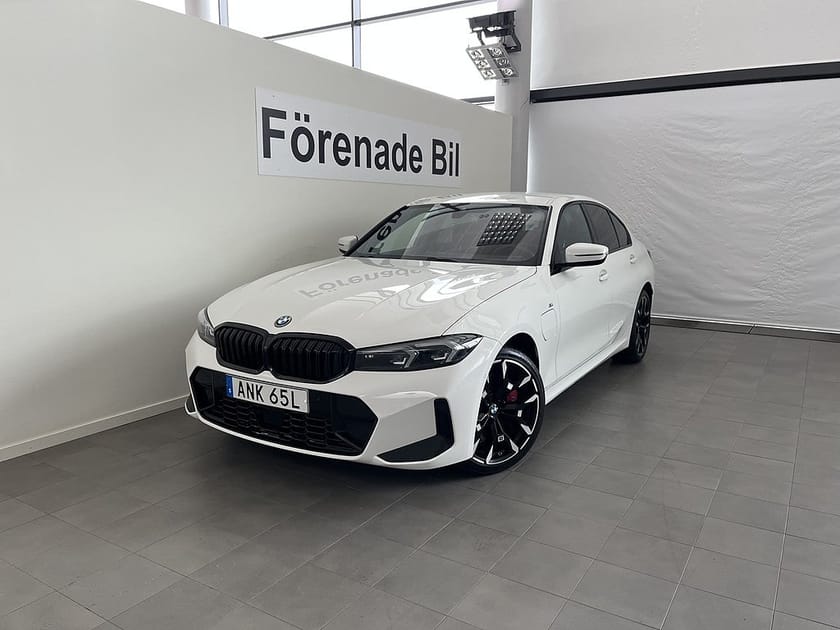 Bild 1 av BMW 330e xDrive Sedan
