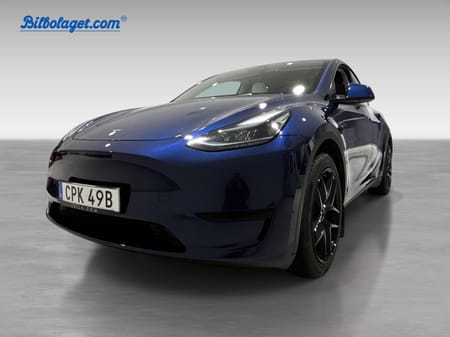 Tesla Model Y Standard Range RWD