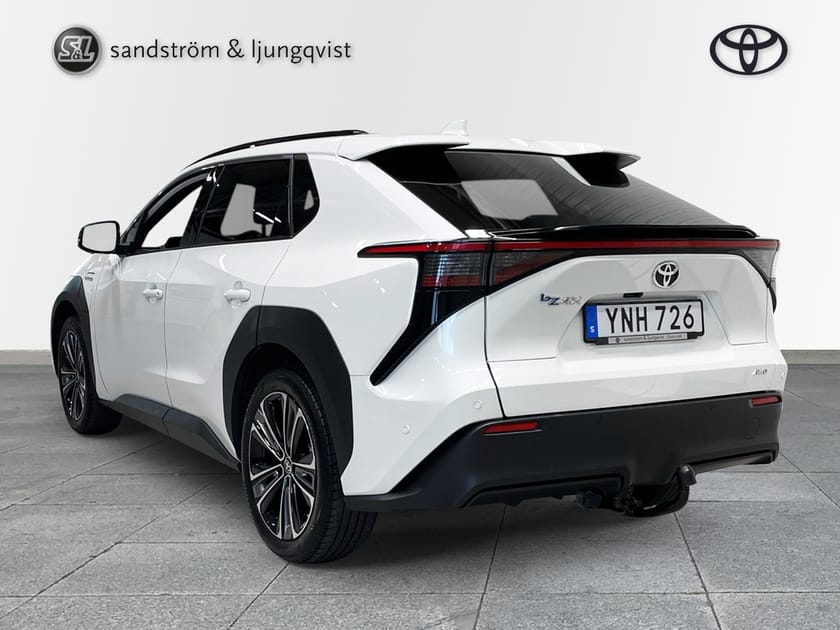 Bild 5 av Toyota bZ4X