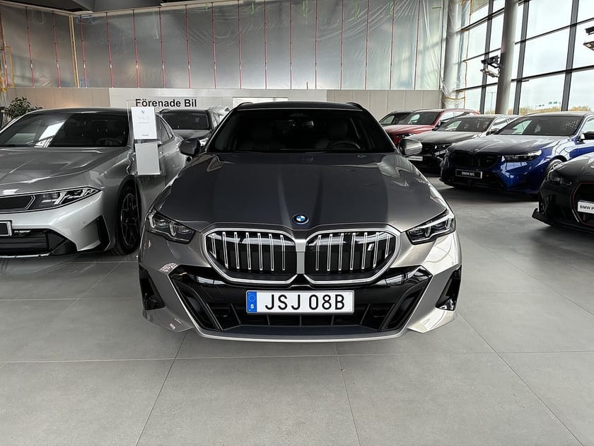 Bild 2 av BMW i5 xDrive40 Touring