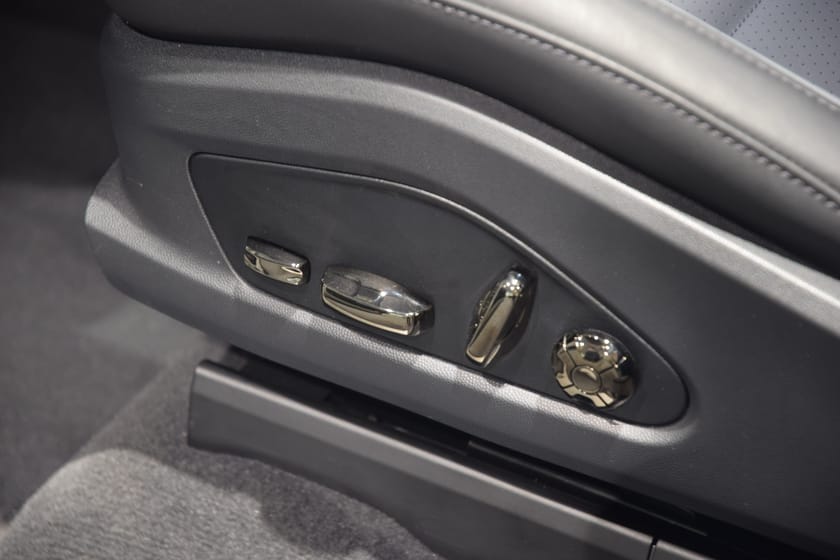Bild 5 av Porsche Cayenne Electric