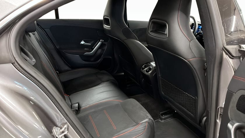 Bild 5 av Mercedes-Benz CLA 200