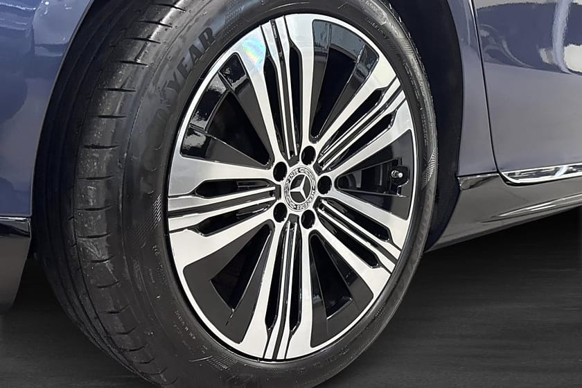 Bild 5 av Mercedes-Benz EQS 350