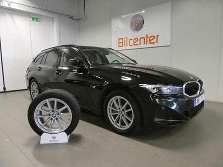 BMW 330e xDrive Touring