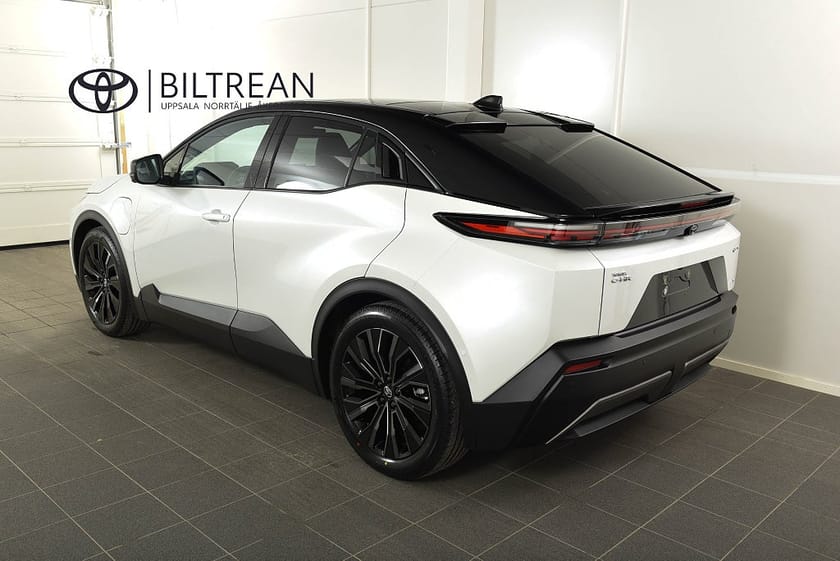 Bild 3 av Toyota C-HR+