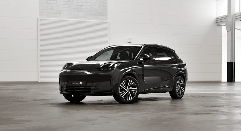 Bild 1 av Lynk & Co 08 Core PHEV