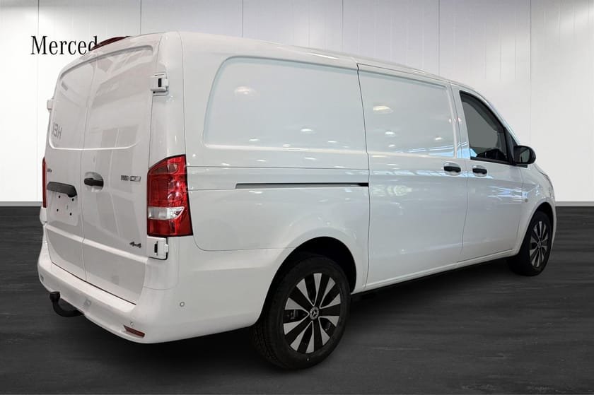 Bild 2 av Mercedes-Benz Vito 116 CDI 4x4 2.8t
