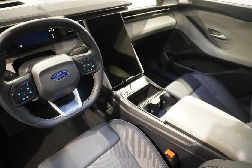 Bild 2 av Ford Explorer EV Extended Range RWD