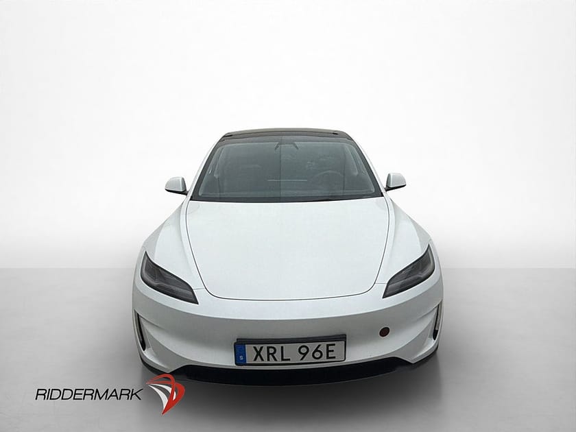 Bild 2 av Tesla Model 3 Performance