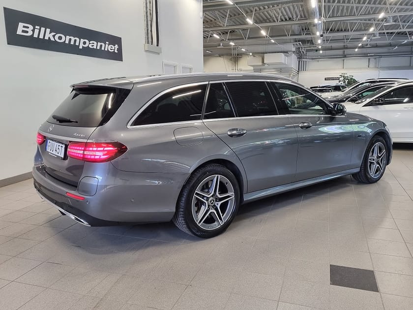 Bild 4 av Mercedes-Benz E 300 T de 4MATIC