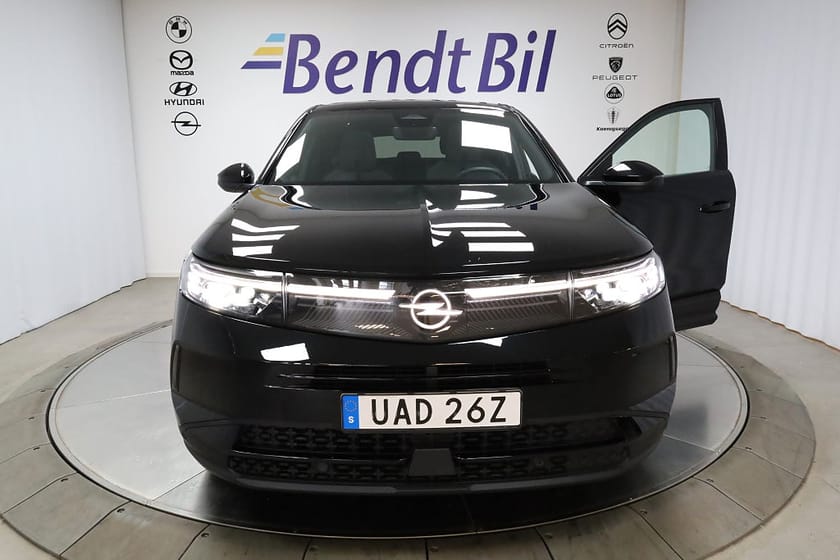 Bild 2 av Opel Grandland Hybrid 136