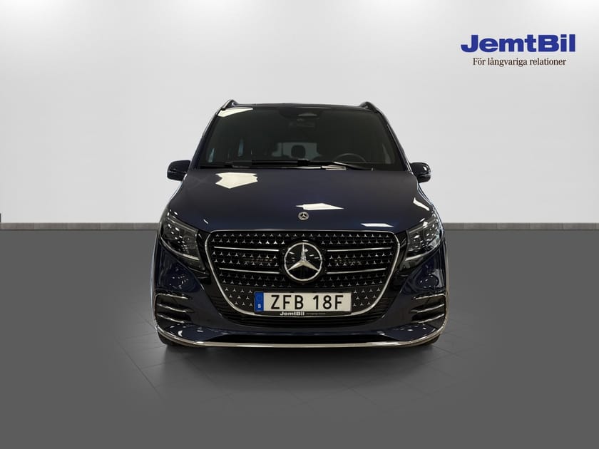 Bild 3 av Mercedes-Benz V 300d 4MATIC 3.2t