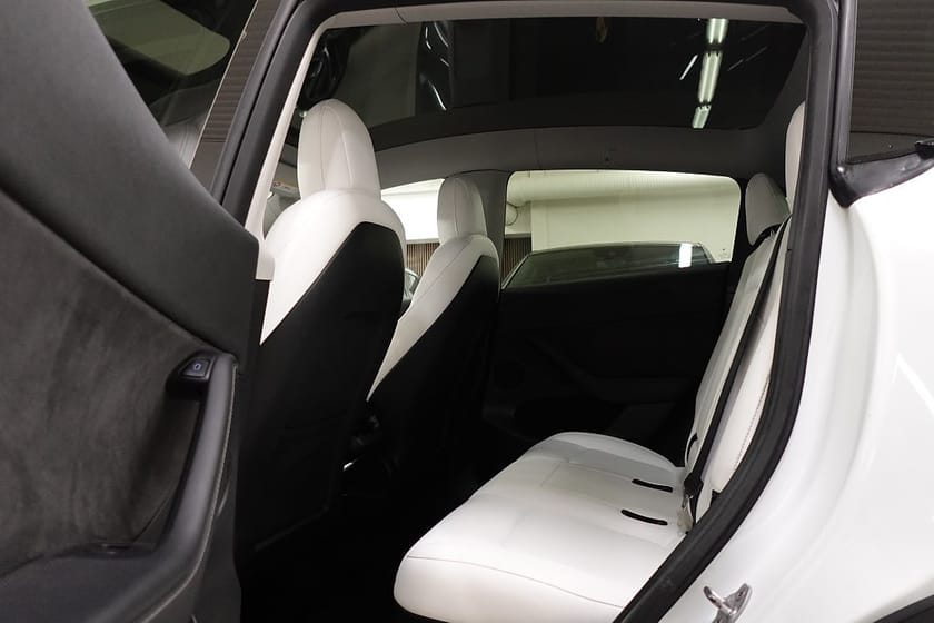 Bild 5 av Tesla Model Y Long Range AWD