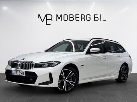 BMW 330e xDrive Touring
