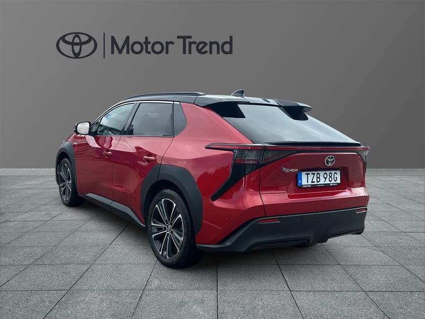 Bild 2 av Toyota bZ4X