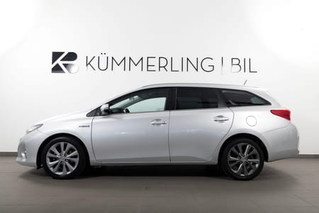 Toyota Auris Touring Sports Hybrid