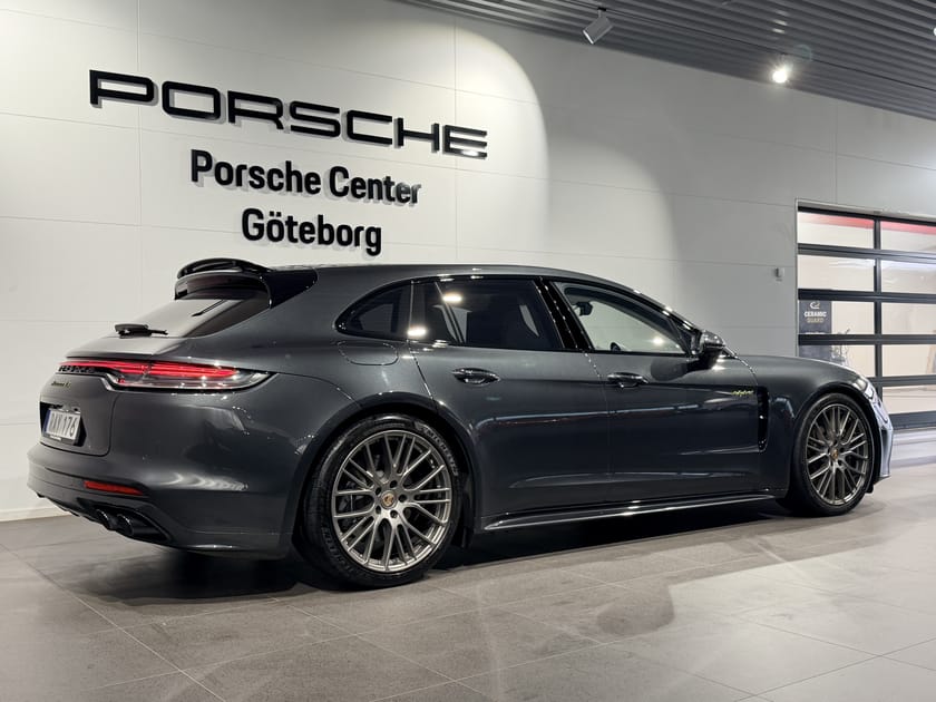 Bild 4 av Porsche Panamera 4 E-Hybrid Sport Turismo