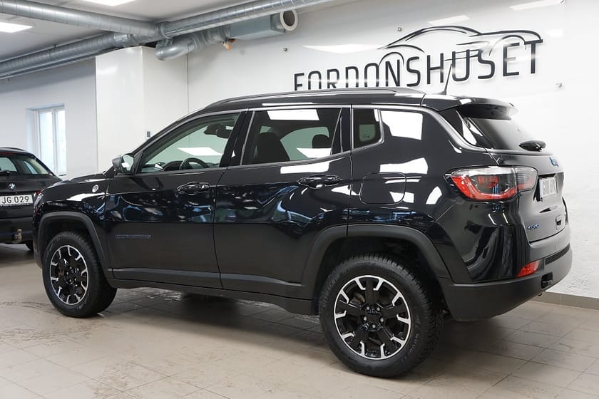 Bild 3 av Jeep Compass 4xe