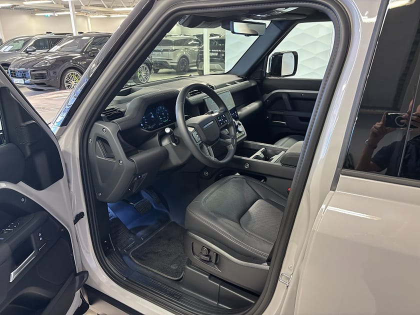 Bild 5 av Land Rover Defender P300e PHEV