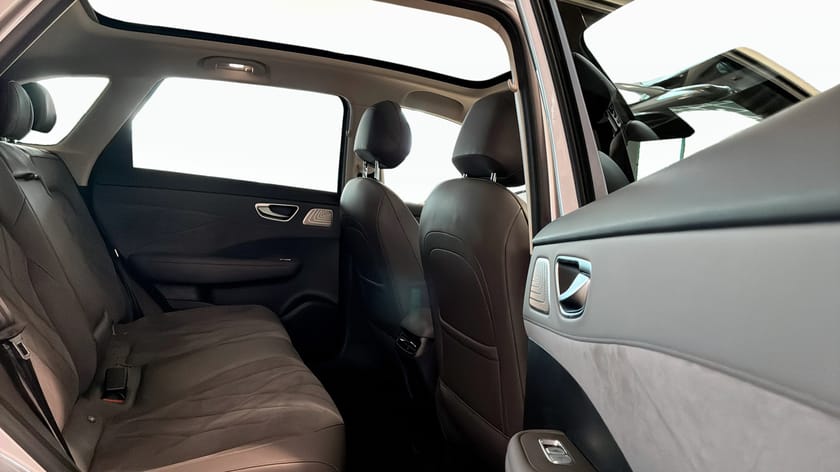 Bild 5 av MG S6 EV Dual Motor