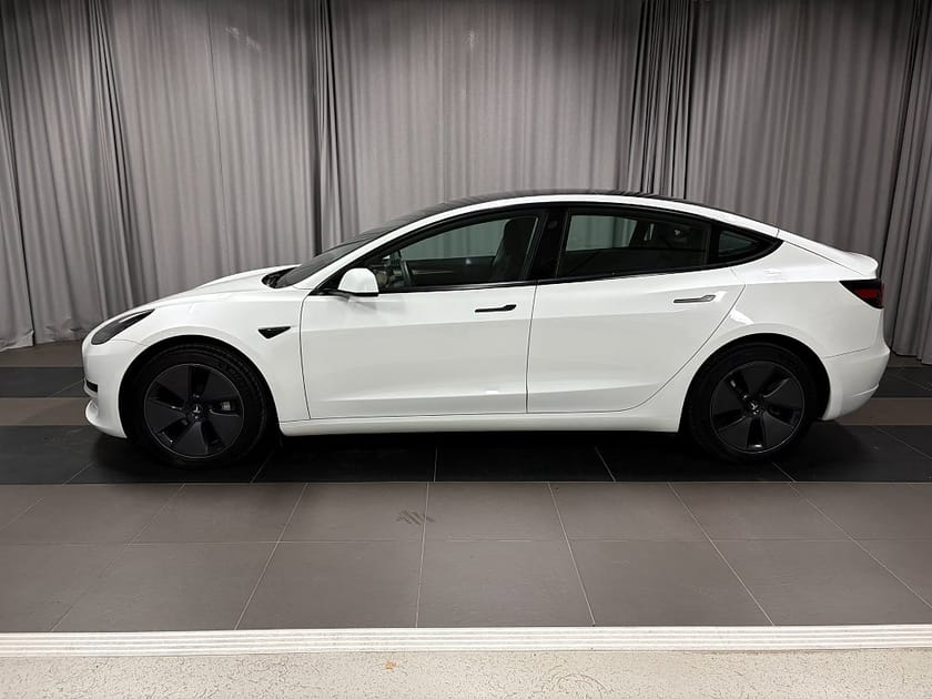 Bild 3 av Tesla Model 3 Standard Range