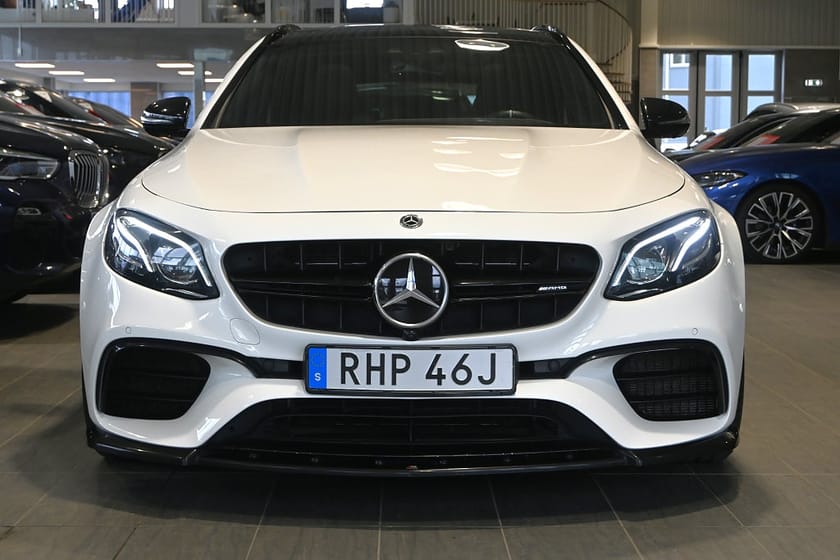 Bild 5 av Mercedes-Benz AMG E 63 S T 4MATIC+