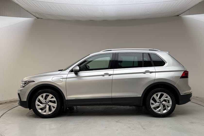 Bild 2 av Volkswagen Tiguan eHybrid