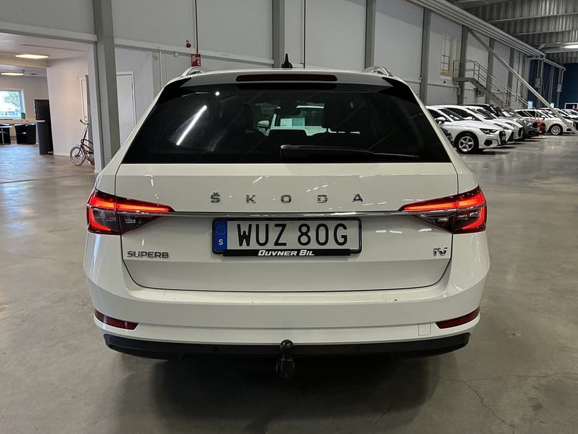 Bild 4 av Škoda Superb iV Kombi