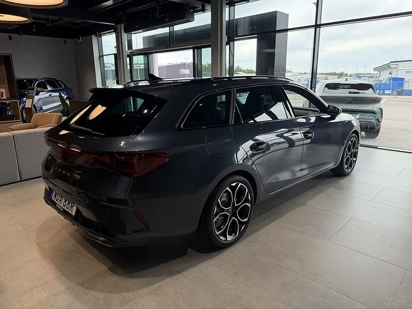 Bild 3 av CUPRA Leon Sportstourer e-Hybrid