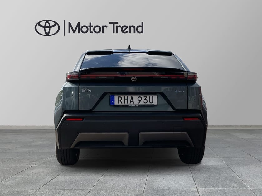 Bild 4 av Toyota C-HR+
