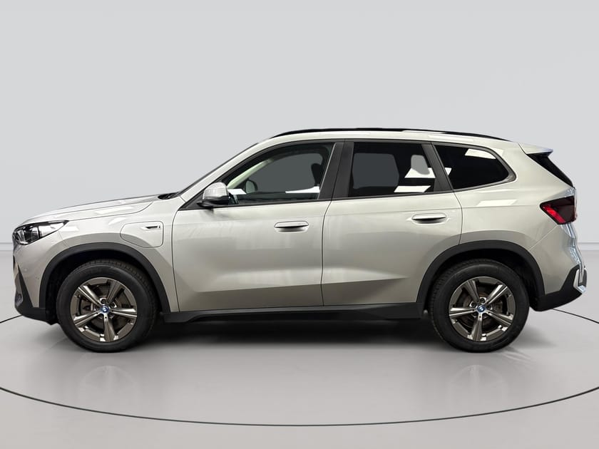 Bild 2 av BMW X1 xDrive25e