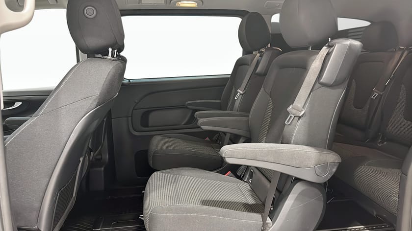 Bild 5 av Mercedes-Benz V 250d 4MATIC 3.2t