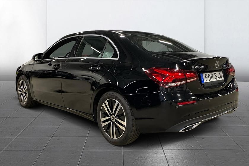 Bild 5 av Mercedes-Benz A 250 e Sedan