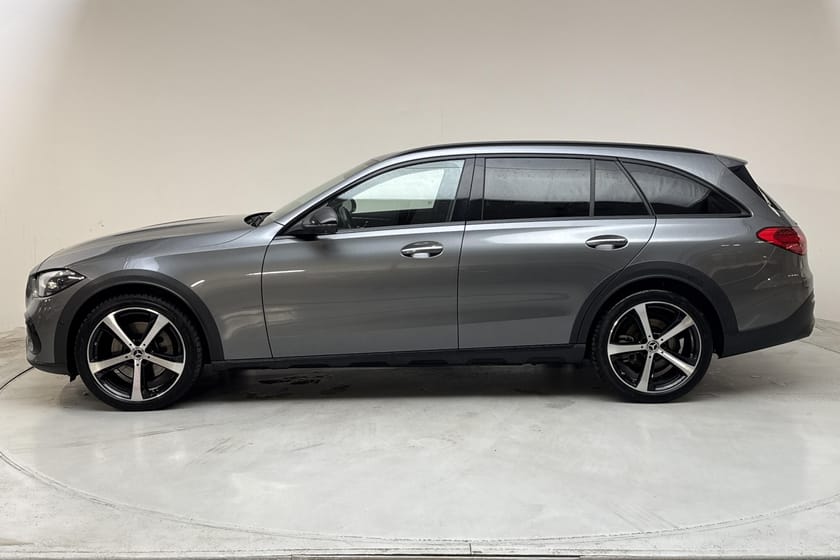 Bild 2 av Mercedes-Benz C 220 d 4MATIC All-Terrain