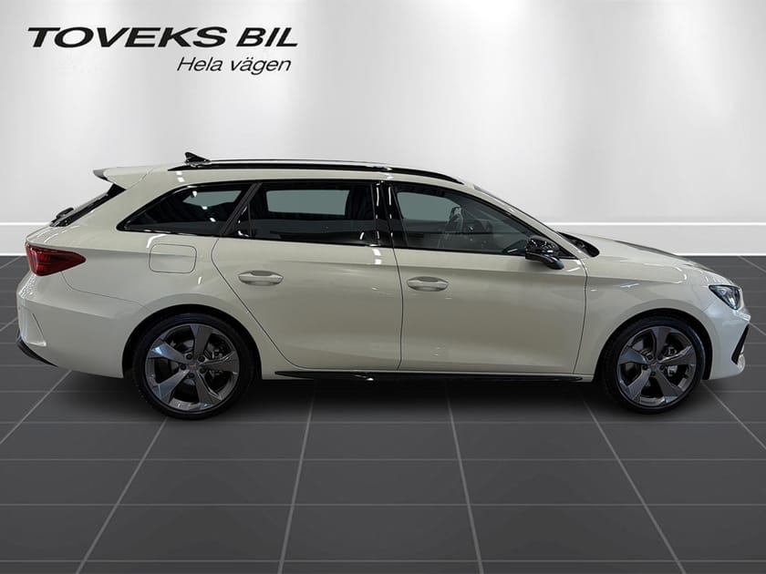 Bild 2 av CUPRA Leon Sportstourer e-Hybrid