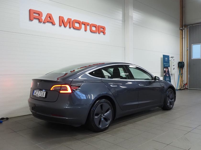 Bild 5 av Tesla Model 3 Standard Range Plus