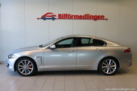 Jaguar XF