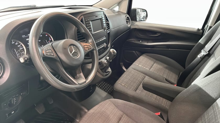 Bild 4 av Mercedes-Benz Vito 111 CDI 2.8t