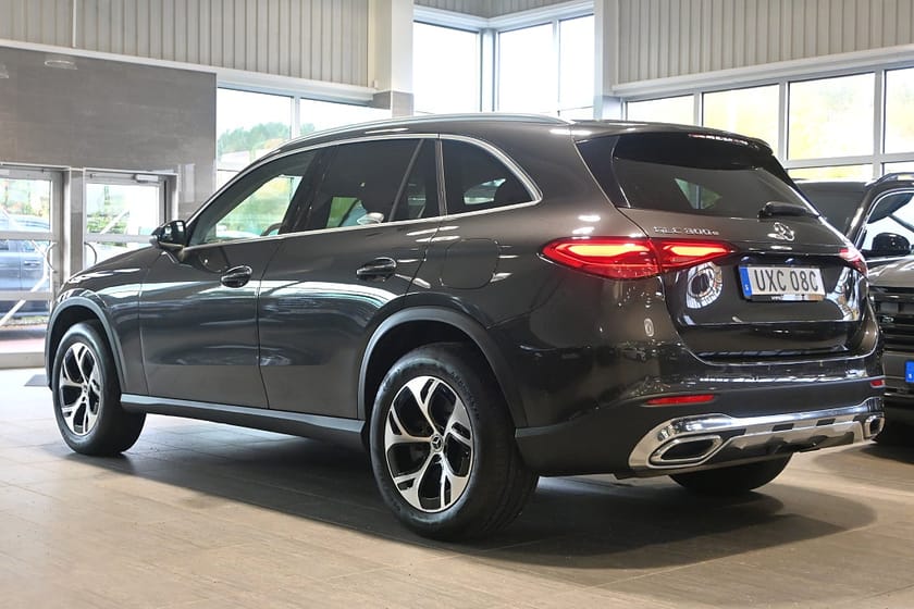 Bild 3 av Mercedes-Benz GLC 300 e 4MATIC