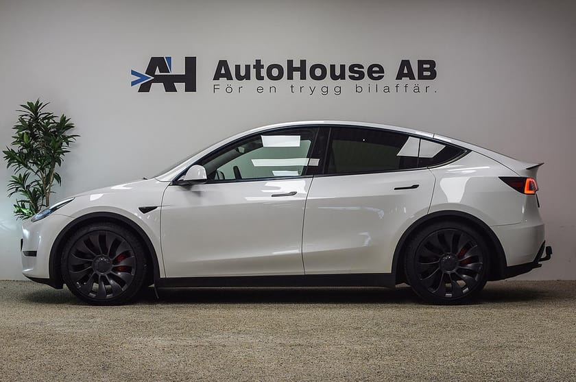 Bild 3 av Tesla Model Y Performance