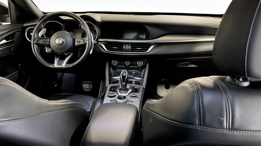 Bild 4 av Alfa Romeo Stelvio