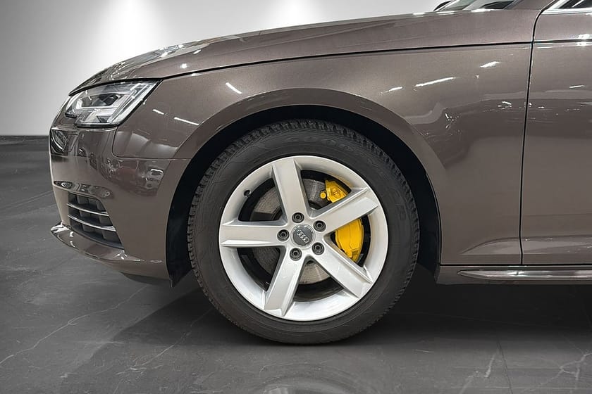 Bild 2 av Audi A4 Sedan