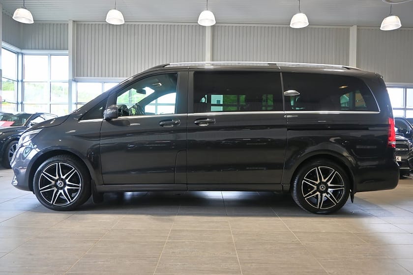 Bild 2 av Mercedes-Benz V 300d 4MATIC 3.2t