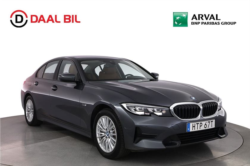 Bild 3 av BMW 330e xDrive Sedan